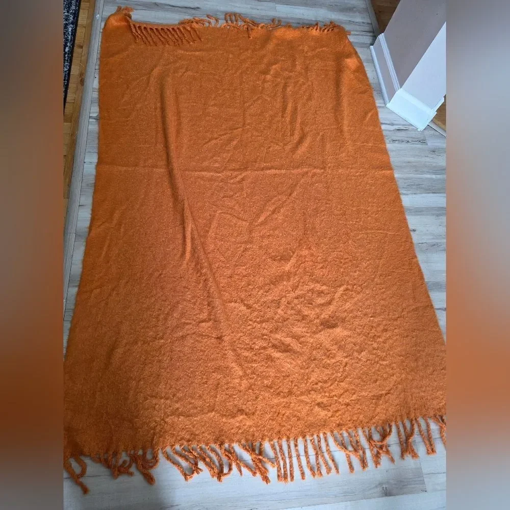 Pottery Barn Orange Mohair Style Throw  55x80 Acrylic